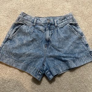 American eagle denim jean shorts size 6
